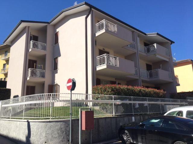 Monolocale A Peschiera Del Garda Vista Lago Peschiera del Garda Exterior foto