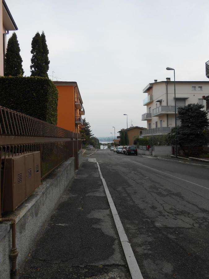 Monolocale A Peschiera Del Garda Vista Lago Peschiera del Garda Exterior foto